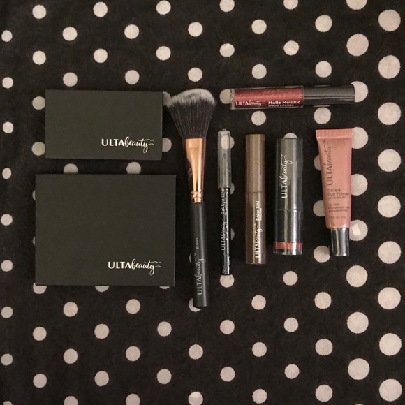 Ulta Makeup Glam Bag - Picture 2 of 8